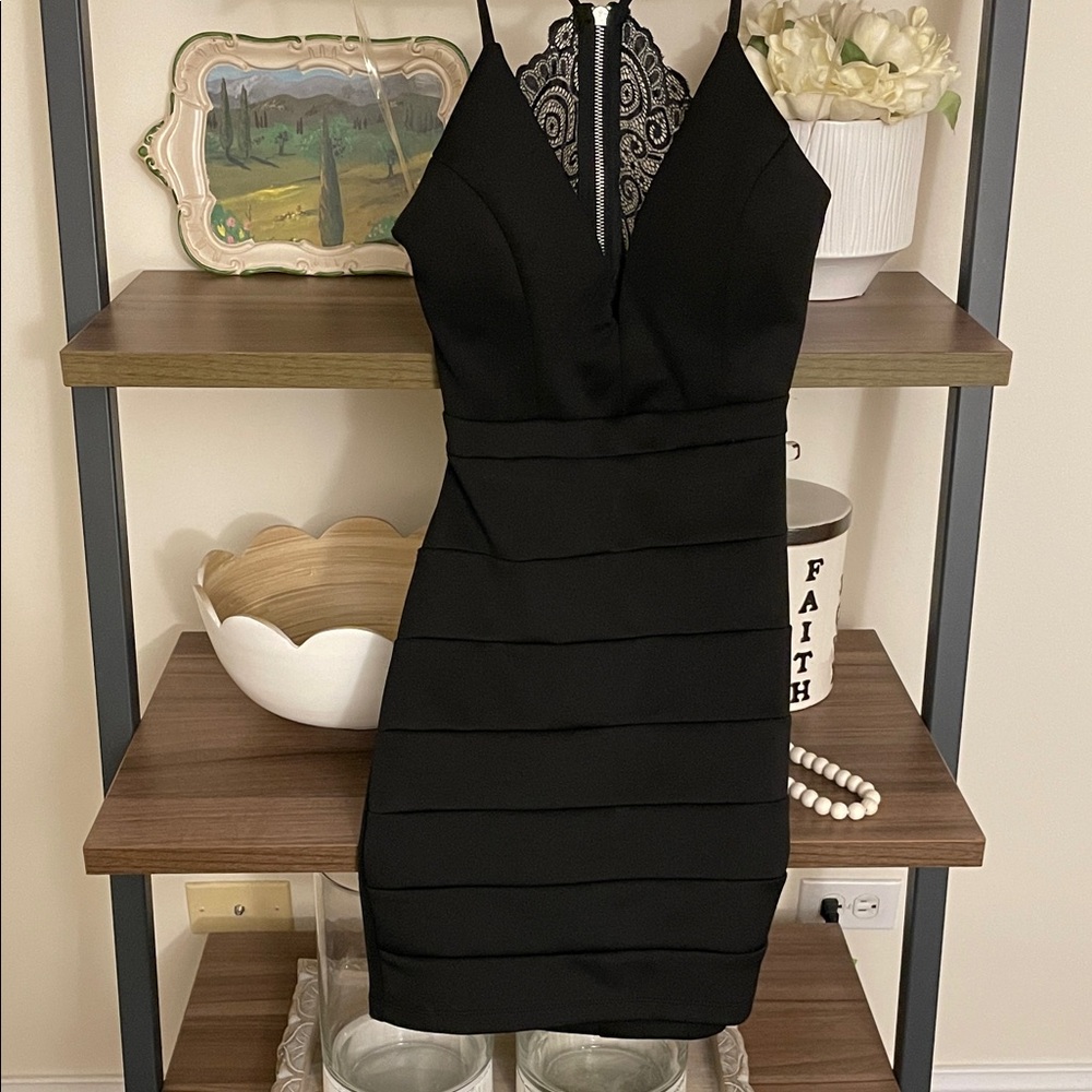 Black Lace-Back Spaghetti Strap Bodycon Dress, Size Small Juniors